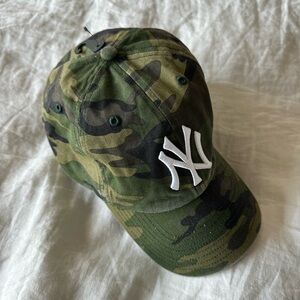 NY camo hat *new with tags*